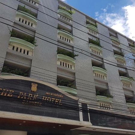 The Park Hotel Sukhumvit 7 Bangkok Exterior photo